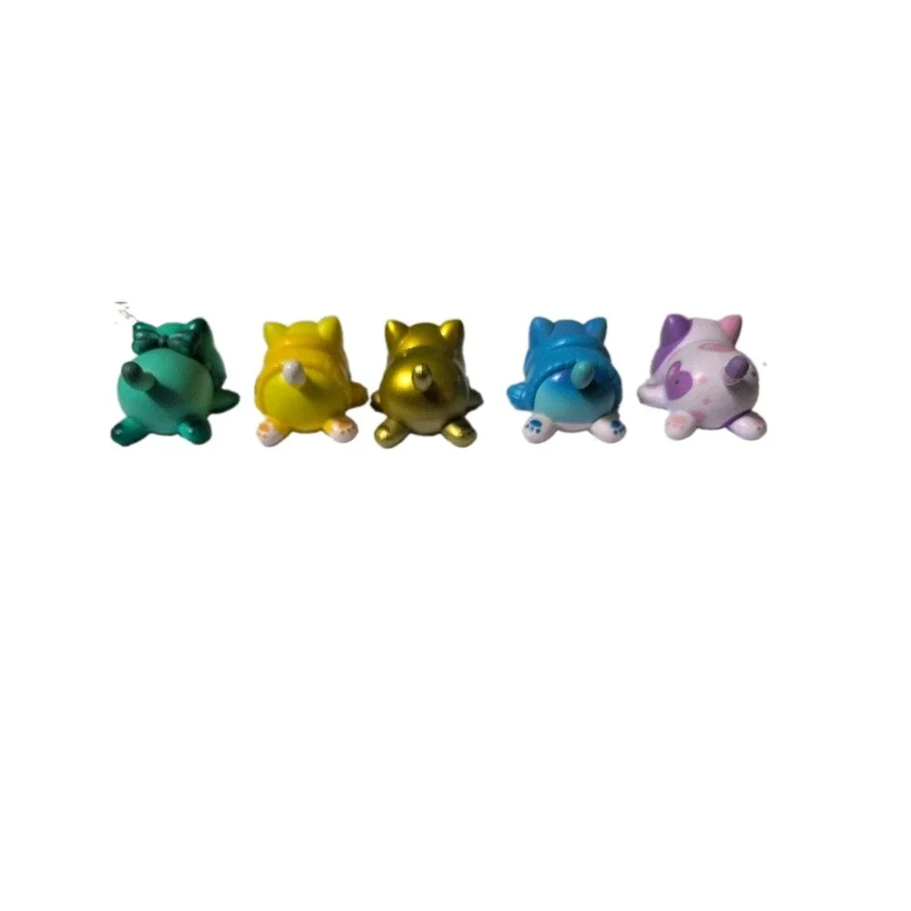 Aphmau Mystery MeeMeows Mini Figures Lot of 5 - Includes 3 GLOW IN THE DARK